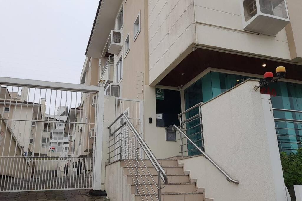 Apartamento A 200M Da Praia Ingleses, Predio Com Piscina Florianopolis Exterior foto